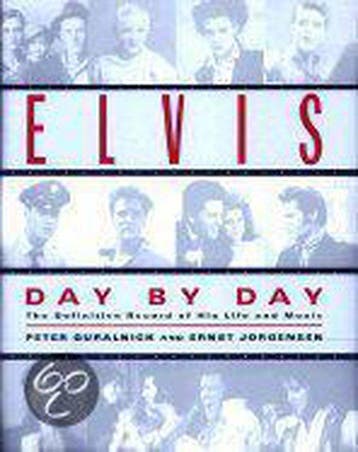 Boek Elvis Day By Day 9780345420893, Verzenden, Zo goed als nieuw