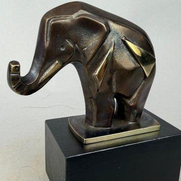 Robert Dyrcz - The elephant - bronze