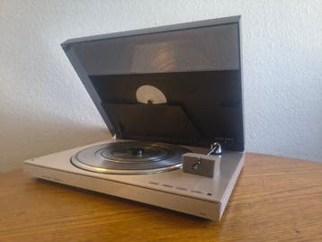 Bang & Olufsen - Beogram 5000, onderhouden en voorzien van, Nieuw