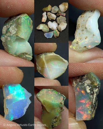 105,4 ct - 12x natuurlijke kostbare ruwe Ethiopische opalen,