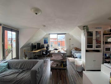 Te huur: Studio Kleine Bergstraat in Groningen, Groningen, Groningen