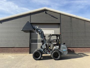 GIANT G2700 TELE HD+ minishovel NIEUW €899 LEASE, Zakelijke goederen, Ophalen, Wiellader of Shovel