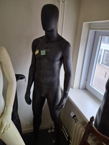 Etalage pop man merk Hans Boodt