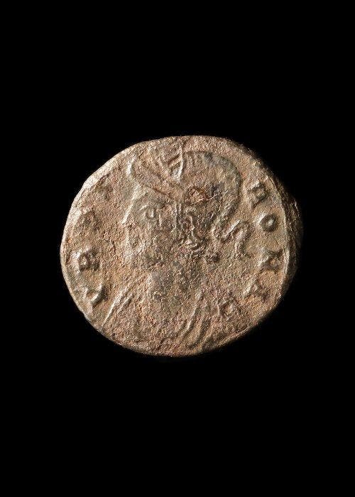 Oud-Romeins Brons Constantine I Urbs Roma Commemorative, Antiek en Kunst, Antiek | Overige Antiek