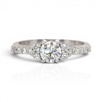Ring - 18 karaat Witgoud - 0.95ct. tw. Diamant (Natuurlijk), Nieuw