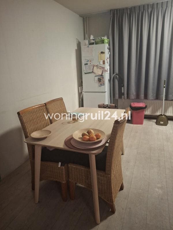 Woningruil - Evenaar 92 - 4 kamers en Rotterdam, Huizen en Kamers, Woningruil, Rotterdam