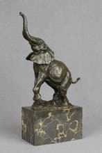Milo (1910-1978) - sculptuur, Elephant - 3,5 kg - 30 cm -