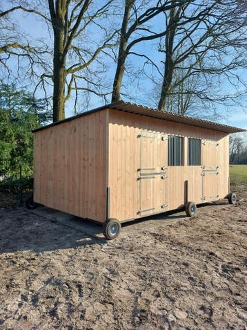 Mobiele paardenstallen/schuilstallen, Dieren en Toebehoren, Opfok, 2 of 3 paarden of pony's