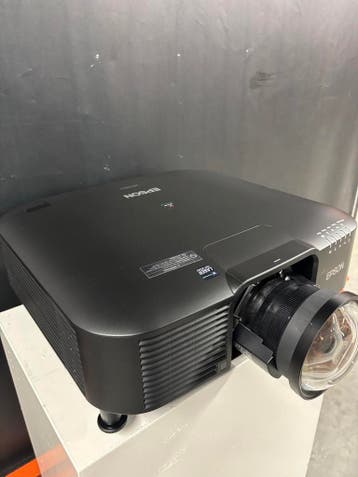 2× Epson EB-PU2010B 10.000 lumen laserprojector – incl. beug, Ophalen, Epson, Zo goed als nieuw, LCD