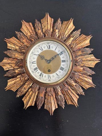 Klok - Composiet - 1940-1950 - Sunburst/zonneklok