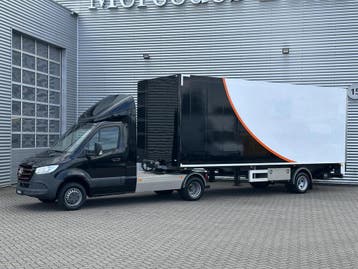 Zakelijke Lease |  Mercedes-Benz Sprinter 519 CDI V6 BE-Trek, Stof, Gebruikt, Euro 6, Zwart