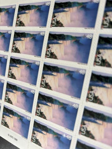 Postzegels - Vel Niagara Falls - USPS/Amerika (1999), Postzegels en Munten, Postzegels | Amerika, Ophalen of Verzenden, Postfris