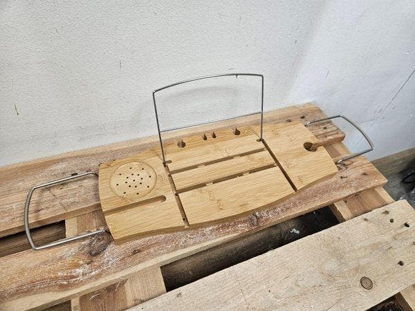 Umbra Aquala, Bamboo and Chrome Extendable Bathtub Tray, Doe-het-zelf en Verbouw, Sanitair, Bad, Nieuw, Chroom, Ophalen of Verzenden