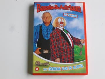 Bassie & Adriaan - Het Geheim van de Sleutel / De TV Serie (, Ophalen of Verzenden, Zo goed als nieuw