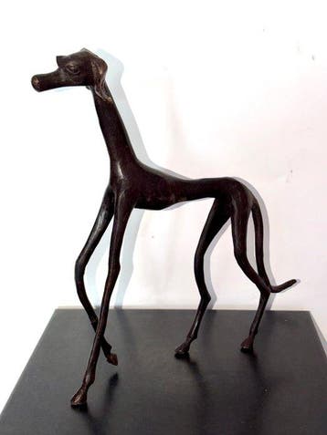Abdoulaye Derme - sculptuur, Lévrier Élancé - 31 cm - Brons, Antiek en Kunst