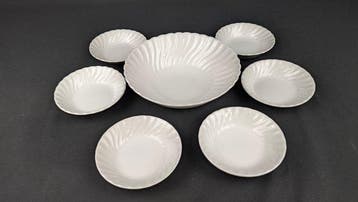 Johnson Bros. - Tafelservies voor 6 (7) - Porselein -
