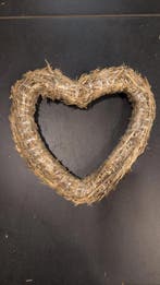 Strohart  +/- 30 cm - decoratieve hartvorm van natuurlijk, Ophalen of Verzenden, Nieuw
