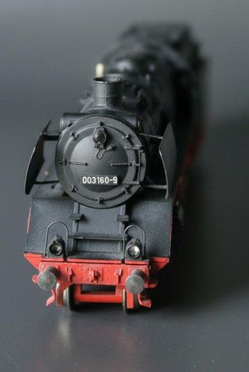 Märklin H0 - 3085 - Stoomlocomotief met tender (1) - BR 003, Nieuw