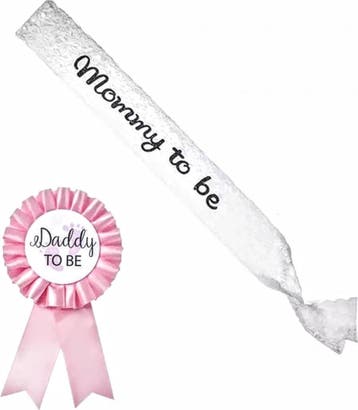 Wit kanten sjerp Mommy to be + rozet Daddy blayw of roze, Verzenden, Nieuw, Versiering, Geboorte of Huwelijk