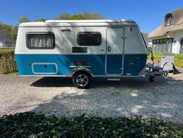Eriba Touring Urban 542 Harbour Blue, Treinzit, Tot en met 3, 4 tot 5 meter, Lengtebed