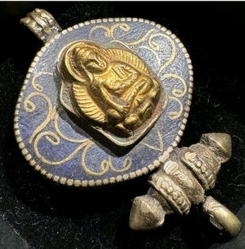 Zeer verfijnd Gau tibetano - Zilver, Lapis Lazuli - Tibet -