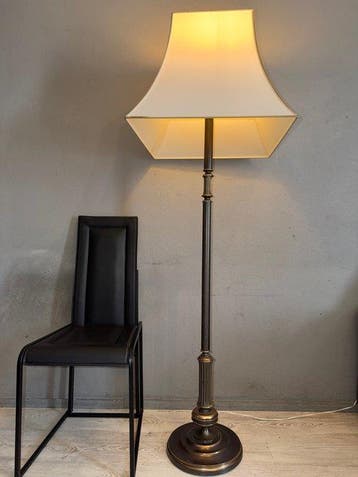 Herda - Staande lamp - Messing, Brons - 165 cm