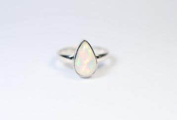 Ethiopisch opaal / Welo-opaal Ring / cabochon / nieuw- 2.92