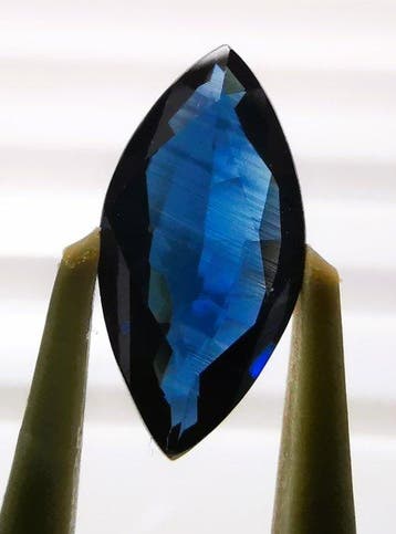 Zonder minimumprijs - 1 pcs Blauw Saffier - 2.16 ct -, Sieraden, Tassen en Uiterlijk, Edelstenen, Nieuw