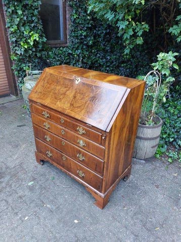 Bureau - Wortelnotenhout, Antiek en Kunst