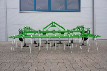 Bomet Stoppel Cultivator Apus met veertandeg 2.2 - 3.8m U865