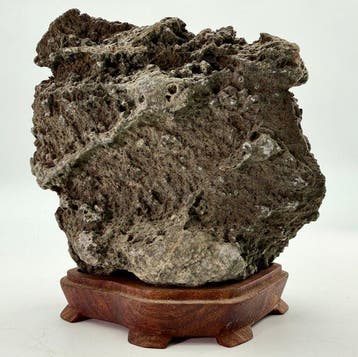 Steen, Hout - Japanse suiseki – Ibi-riviersteen  –