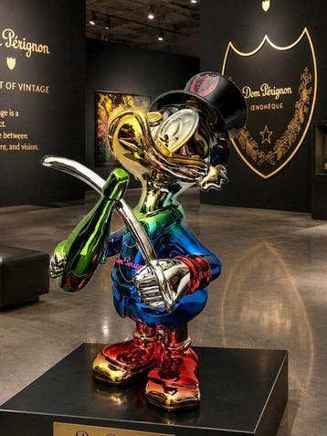 GF Exclusives - Dom Pérignon Champagne Bottle Duck Artwork