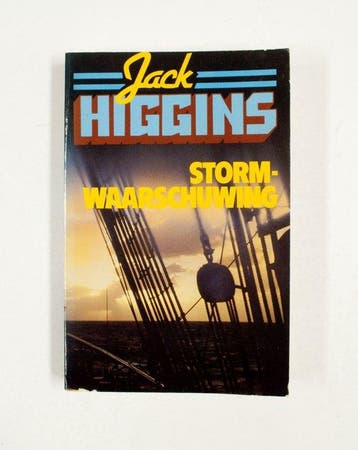 Stormwaarschuwing - Jack Higgins 9789010036698, Verzenden, Gelezen, Jack Higgins