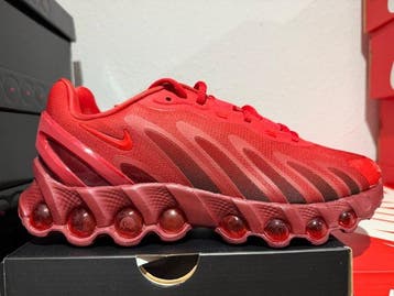 Nike - Air Max Dn8 - Sneakers - Maat: EU 43, Nieuw