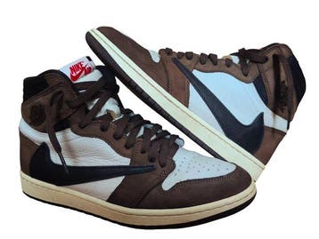 Air Jordan - Nike x Travis Scott - Sneakers - Maat: EU 42, Nieuw