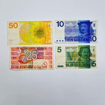 Nederland. - 4 Banknotes Gulden 1982, 1989, 1968, 1973 -