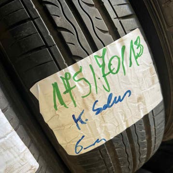 2 x Kumho Solus 175-70-13 Zomerbanden 6mm, Auto-onderdelen, Banden en Velgen, Gebruikt, 13 inch, 175 mm, Ophalen of Verzenden