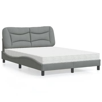 vidaXL Bed met matras Hvar stof lichtgrijs 120x200 cm, Verzenden, Nieuw, Twijfelaar, 120 cm