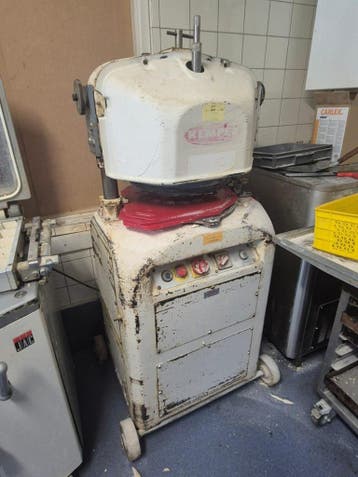 Veiling Boulangerie patisserie inventaris machinery, Gebruikt, Bakkerij en Slagerij