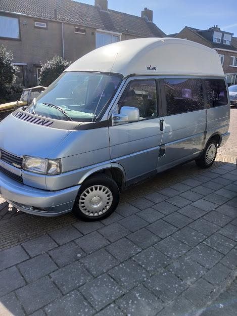 5 pers VW Camper uniek 2.5 benzine automaat APK tm 2028!, Caravans en Kamperen, Overige Caravans en Kamperen, Gebruikt, Ophalen
