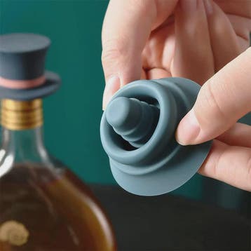 Unieke Wijnflesstopper 'Magic Hat' - Siliconen Afsluiting vo, Huis en Inrichting, Barren, Verzenden, Nieuw