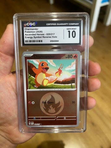 Pokémon - 1 Graded card - Charmander 020/217 Foil - CGC 10, Nieuw