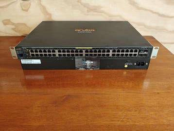 HPE Aruba 2530-48G-PoE+ 4SFP Switch J9772A, Ophalen of Verzenden, Refurbished