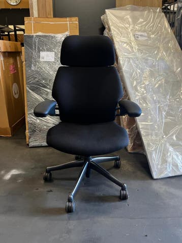 Refurbished Humanscale Freedom Full Option | Hoofdsteun, Verzenden, Zwart, Zo goed als nieuw, Bureaustoel