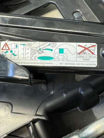 Peugeot Expert bj.2019 Krikset art.9807676080, Auto diversen, Krikken, Gebruikt