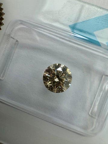 1 pcs Diamant (Natuurlijk gekleurd) - 0.85 ct - Rond - Fancy, Nieuw