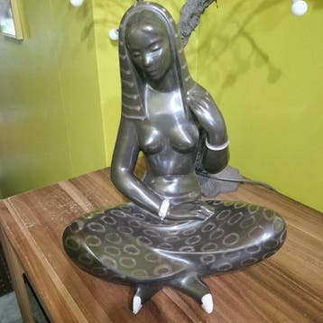 Keramo Kostelec - Jitka Forejtova - sculptuur, Afrykanka lub
