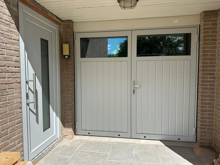 Openslaande Garagedeuren | Gratis Levering + 10% Korting, Doe-het-zelf en Verbouw, Deuren en Horren, Garagedeur, Nieuw, Metaal