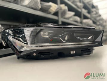 SKODA SUPERB IV 3P VOLL LED CRYSTAL KOPLAMP R KPL 3P1941016A, Verzenden, Gebruikt, Seat