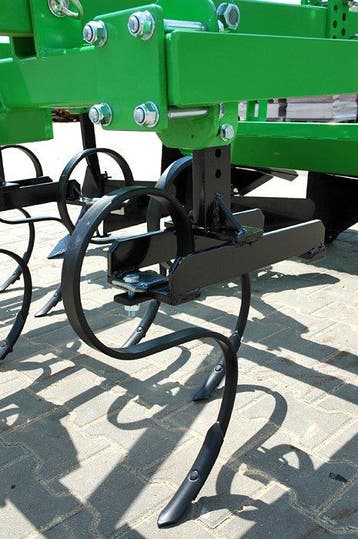 Bomet U865 Aanaarder met rugvormkap